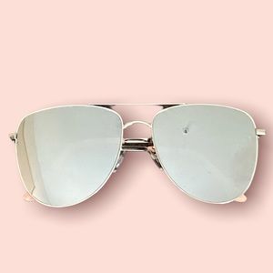 Gray Silver Iridescent Oversized Aviator Summer Sunnies